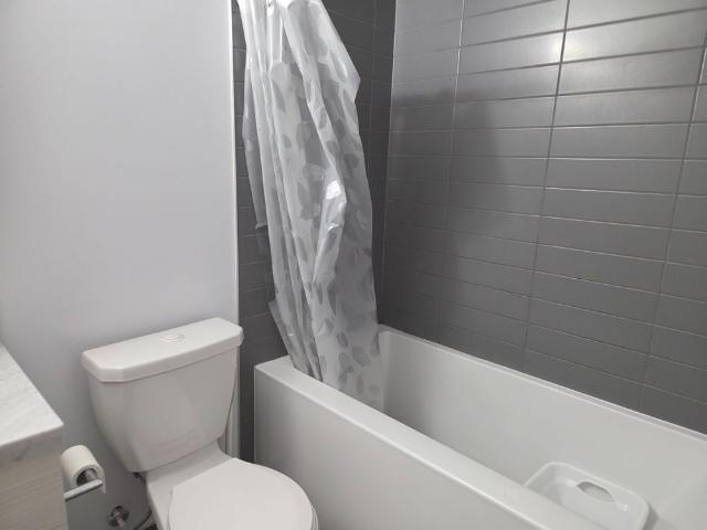 For Lease 2221 Yonge Street Unit# 3603, Toronto, Ontario