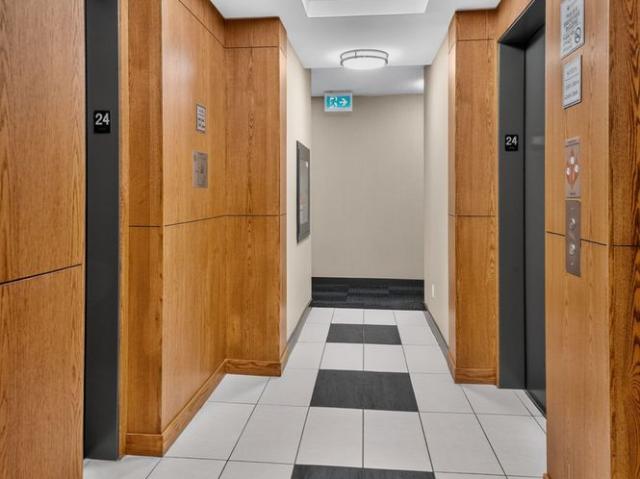 For Lease 2230 Lakeshore Boulevard Unit# 2405, Toronto, Ontario