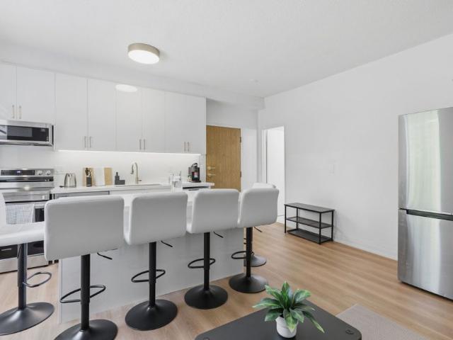 For Lease 223 Jameson Avenue Unit# 201, Toronto, Ontario