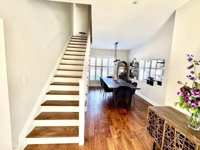 For Lease 22 Cedar Crescent Unit# Main, Aurora, Ontario