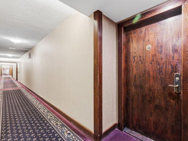For Lease 22 Hanover Road Unit# 1710, Brampton, Ontario