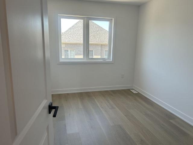 For Lease 22 McAush Street, Barrie, Ontario