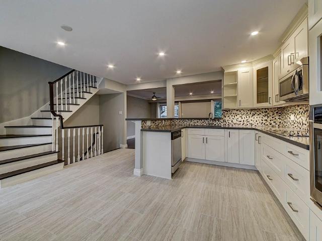 For Lease 2353 Marine Drive Unit# 3, Oakville, Ontario