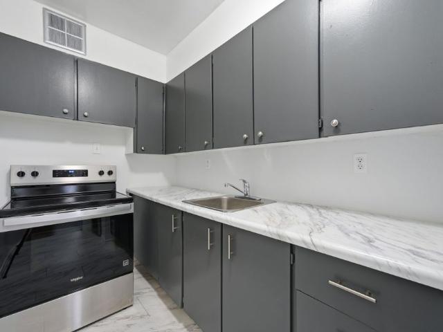 For Lease 2350 Dundas Street Unit# 1003A, Toronto, Ontario