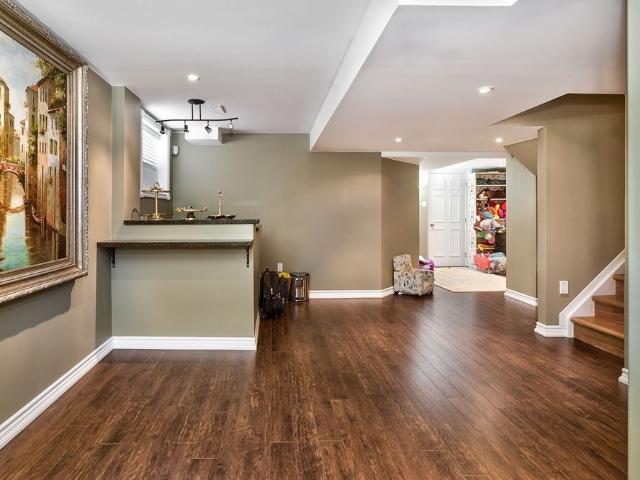 For Lease 2355 Hilda Drive, Oakville, Ontario