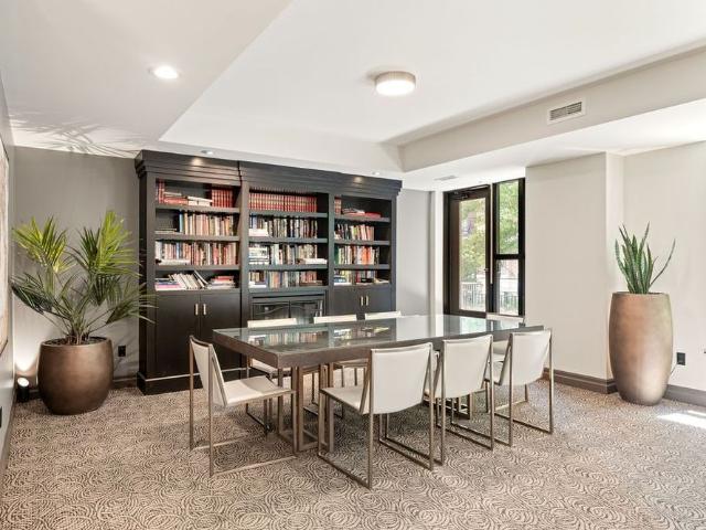 For Lease 235 Kent Street Unit# 514, Ottawa Centre, Ontario