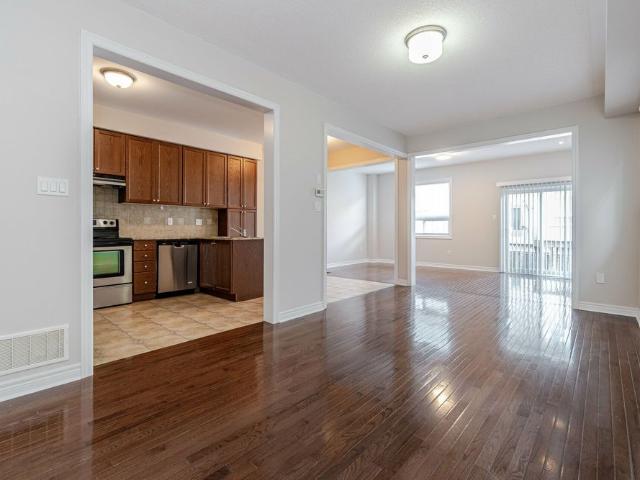 For Lease 2371 Baronwood Drive, Oakville, Ontario