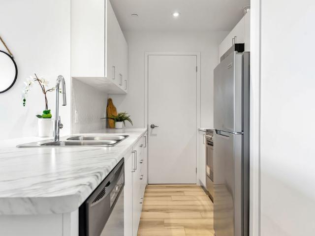 For Lease 2382 Kingston Road Unit# 506, Toronto, Ontario
