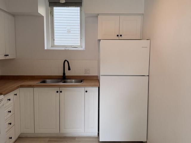 For Lease 239 Stiver Street Unit# B, Russell, Ontario