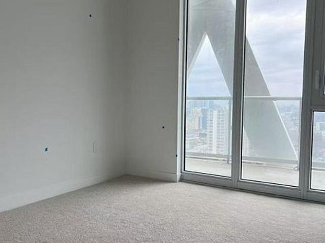 For Lease 230 Simcoe Street Unit# 2118, Toronto, Ontario