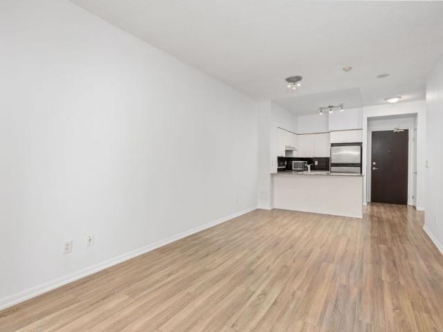For Lease 231 Fort York Boulevard Unit# 223, Toronto, Ontario