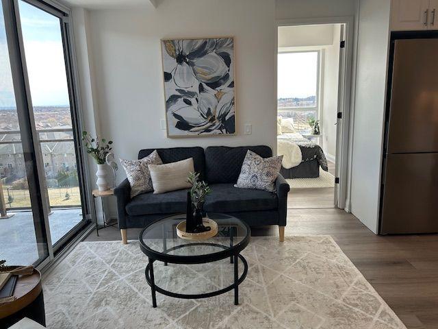 For Lease 2333 Khalsa Gate Unit# 703, Oakville, Ontario
