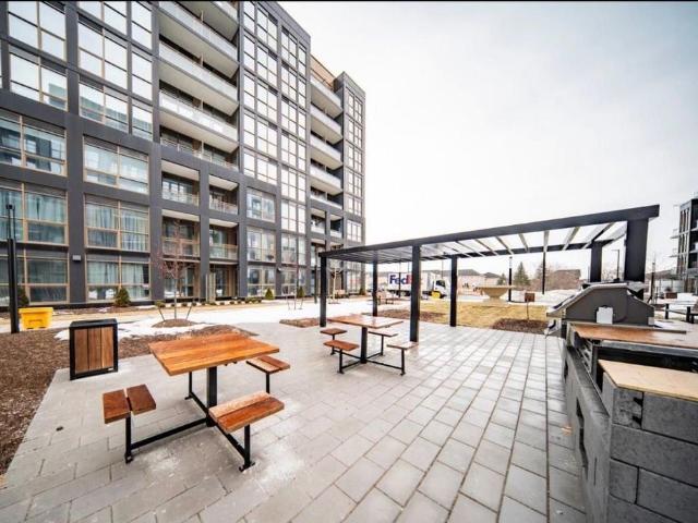 For Lease 2333 Khalsa Gate Unit# 814, Oakville, Ontario