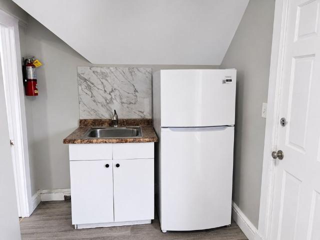 For Lease 23 Avenue Place Unit# 3, Welland, Ontario