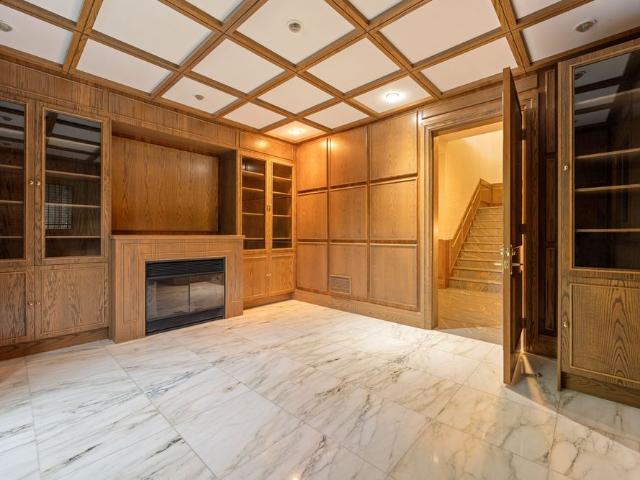 For Lease 23 Bayview Ridge, Toronto, Ontario