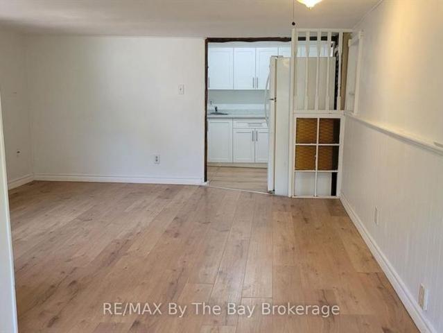 For Lease 23 Glen Street, Wasaga Beach, Ontario