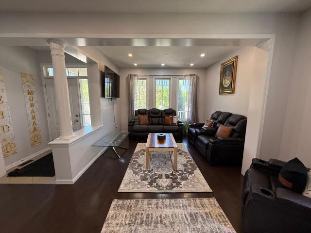 For Lease 23 Dalton Drive, Cambridge, Ontario