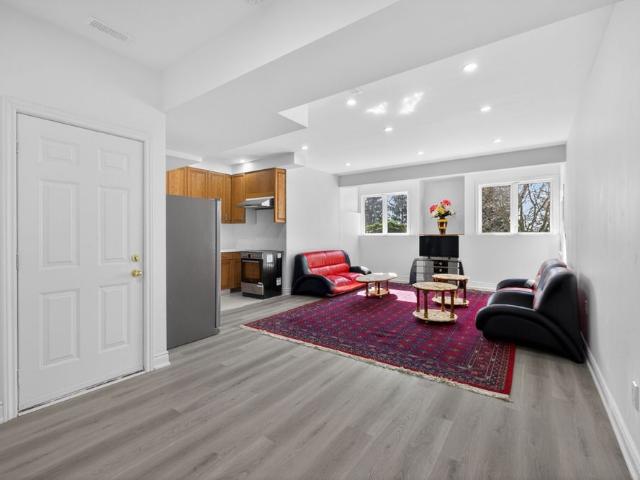 For Lease 23 Fox Run Drive Unit# B, Puslinch, Ontario