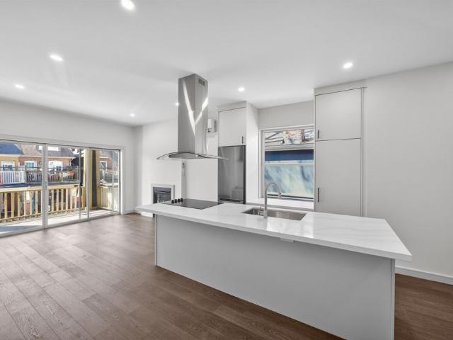 For Lease 23 Fernwood Park Avenue Unit# 2nd floor, Toronto, Ontario