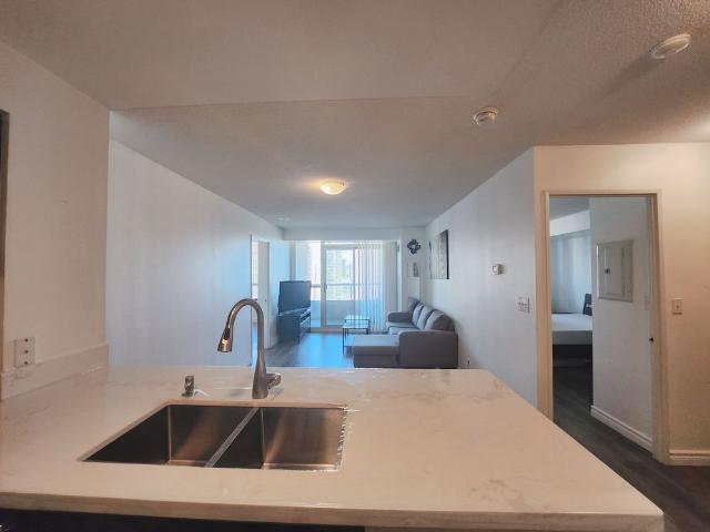 For Lease 23 Hollywood Avenue Unit# 2903, Toronto, Ontario