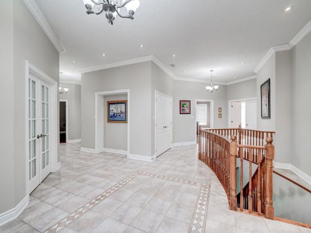 For Lease 23 Hanover Court, Whitby, Ontario
