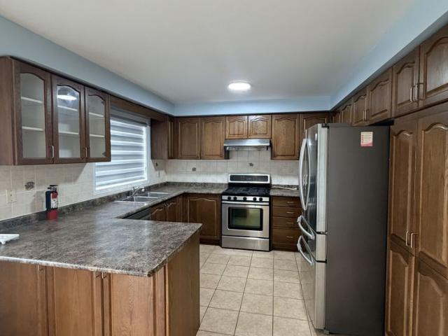 For Lease 23 Snowdrift Trail, Brampton, Ontario