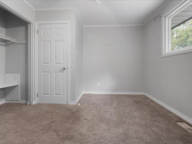 For Lease 23 Silver Aspen Crescent Unit# Main, Kitchener, Ontario