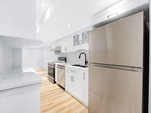 For Lease 2447 Moonlight Crescent Unit# Bsmt, Pickering, Ontario