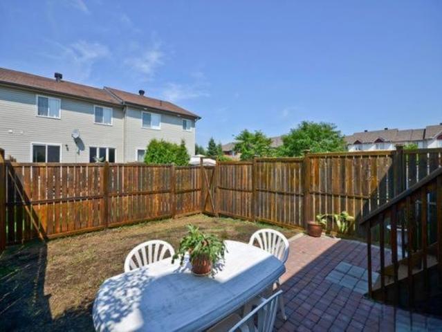 For Lease 246 Duntroon Circle, Hunt Club South Keys and Area, Ontario