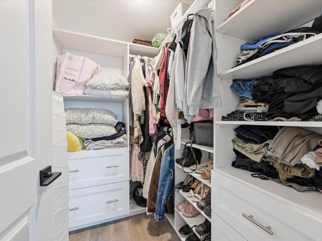 For Lease 2485 Taunton Road Unit# 726, Oakville, Ontario