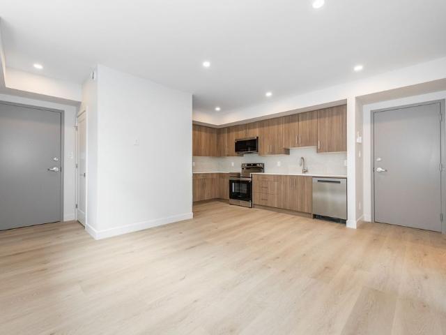 For Lease 249 Columbus Avenue Unit# 1, Overbrook Castleheights and Area, Ontario