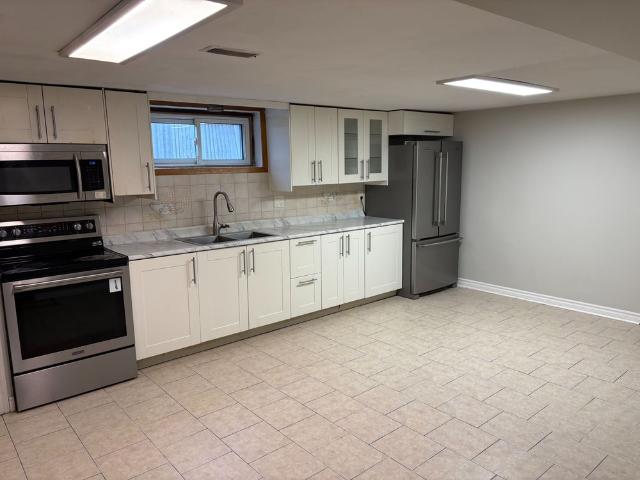 For Lease 249 Federal Street Unit# LOWER, Hamilton, Ontario