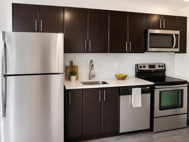 For Lease 2406 Queen Street Unit# 42, Toronto, Ontario