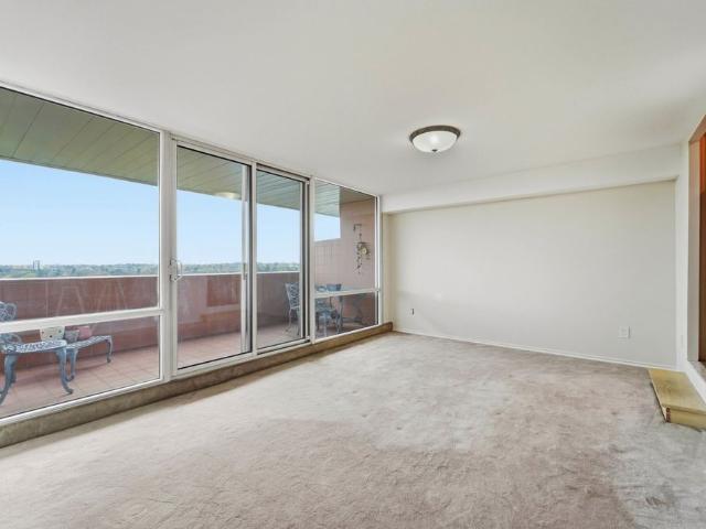 For Lease 240 Scarlett Road Unit# 2011, Toronto, Ontario