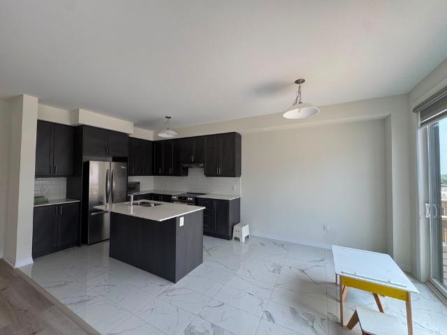 For Lease 2411 Laurelview Street, Oshawa, Ontario