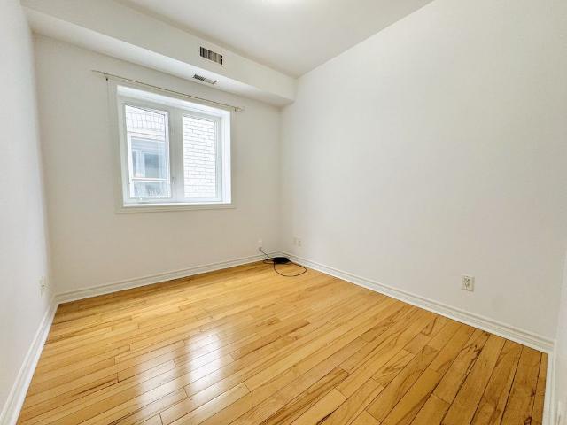 For Lease 2415 Dundas Street Unit# Unit 3, Toronto, Ontario