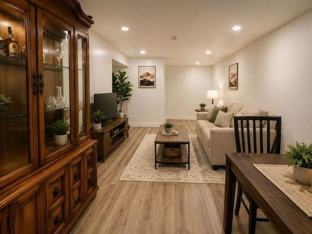 For Lease 241 Ferland Street Unit# B, Vanier and Kingsview Park, Ontario