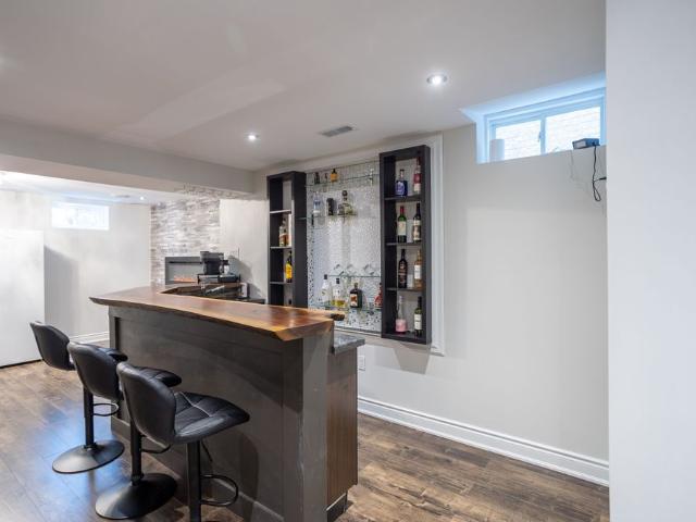 For Lease 2434 Blue Holly Crescent, Oakville, Ontario