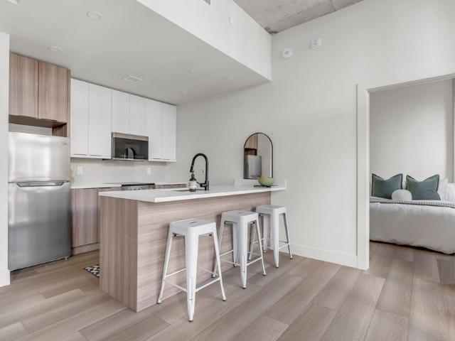 For Lease 24 Augusta Street Unit# 610, Hamilton, Ontario