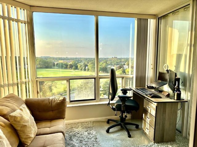 For Lease 24 Hanover Road Unit# 905, Brampton, Ontario