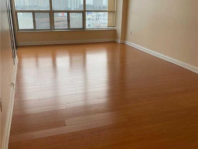 For Lease 24 Hanover Road Unit# 908, Brampton, Ontario