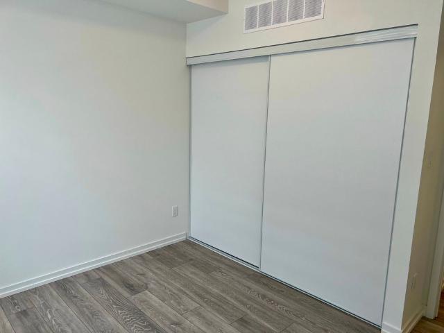 For Lease 24 Lytham Green Circle Unit# 15, Newmarket, Ontario
