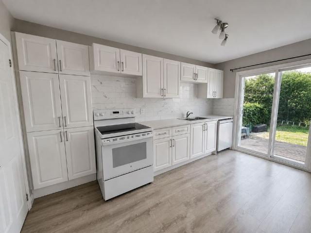 For Lease 24 Union Street Unit# Unit 2, St. Catharines, Ontario