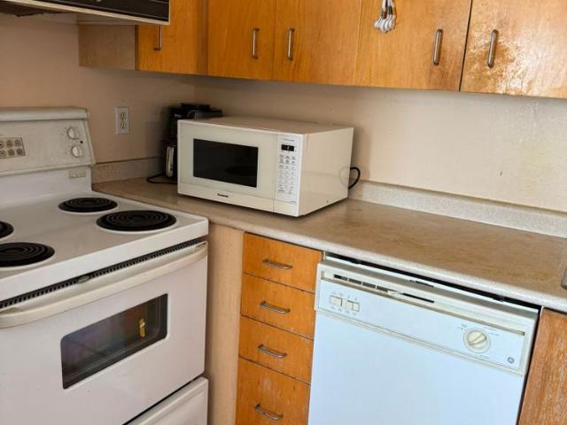For Lease 2545 Erin Centre Boulevard Unit# 1504, Mississauga, Ontario
