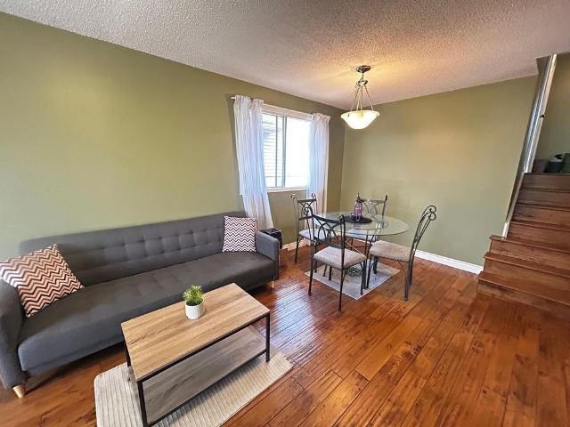 For Lease 254 CAMILLE Crescent, Waterloo, Ontario