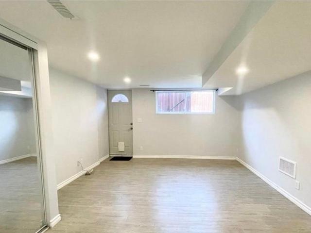 For Lease 255 CARSON Drive Unit# UNIT 2 BASEMENT, Hamilton, Ontario