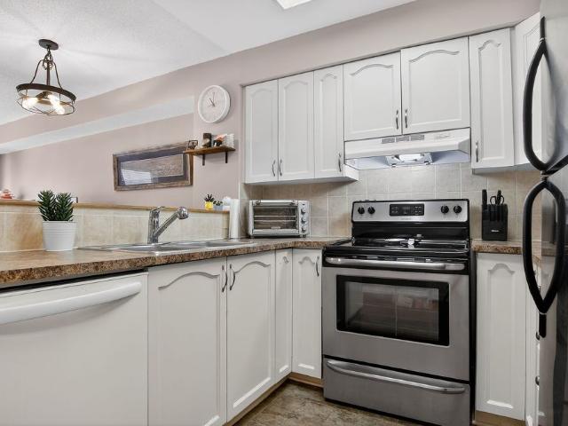 For Lease 255 Deercroft Avenue Unit# 1, Barrhaven, Ontario