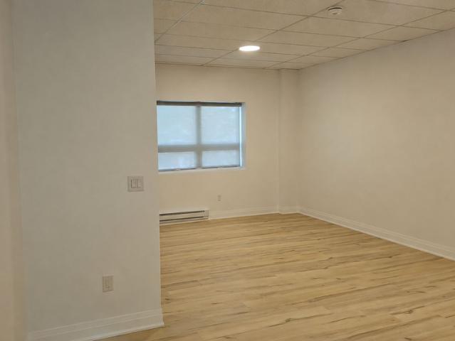 For Lease 255 Emerick Avenue Unit# 204, Fort Erie, Ontario