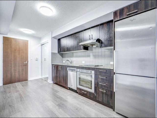 For Lease 255 Village Green Square Unit# 507, Toronto, Ontario