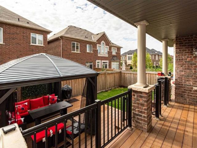 For Lease 256 Sixteen Mile Drive, Oakville, Ontario
